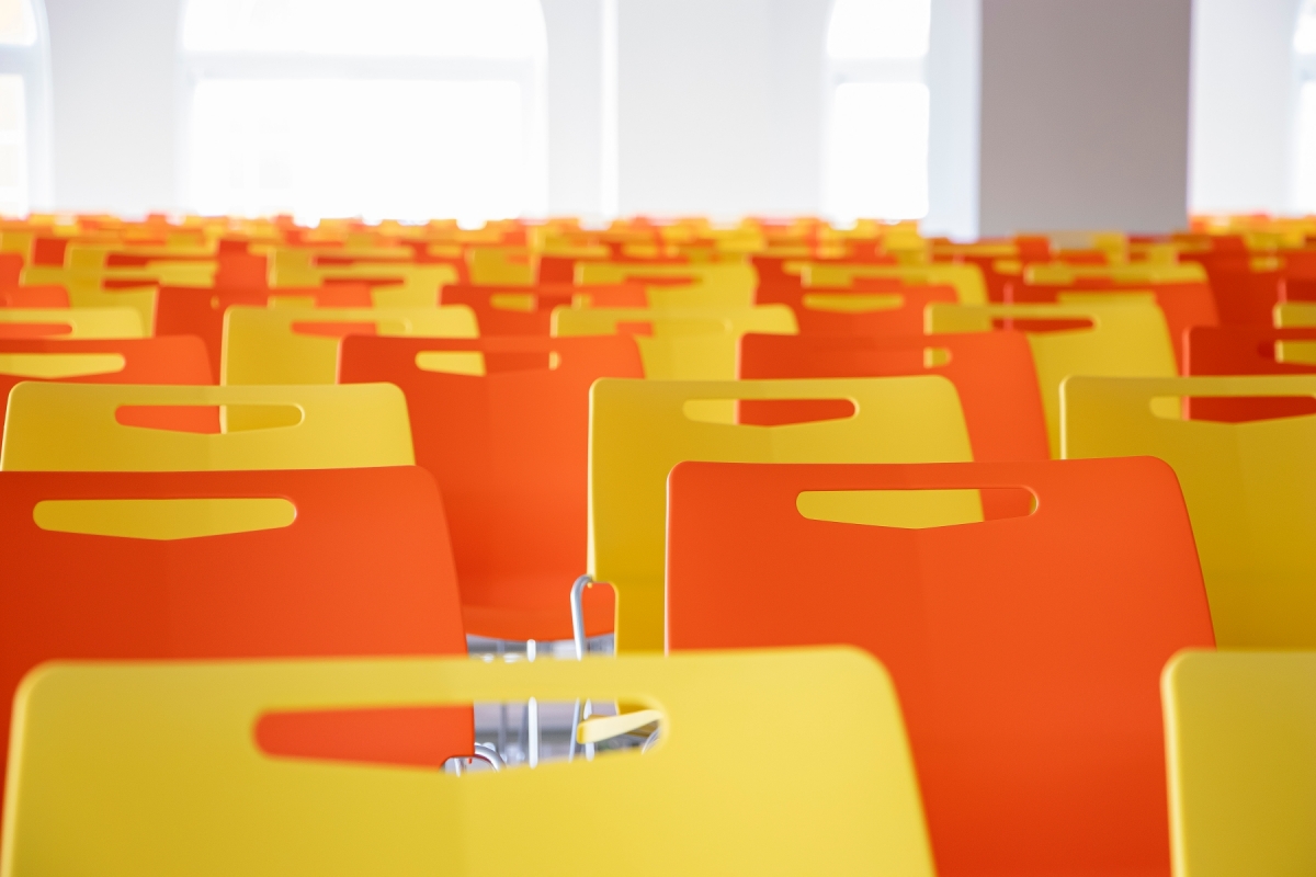 Chi Deh Crane Engineering Cache Chair Yellow Orange
